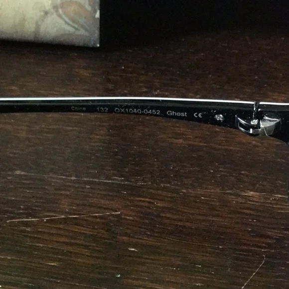 Oakley Glasses - Picture 3 of 6